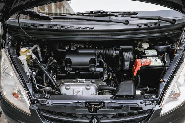 MITSUBISHI三菱 COLT PLUS  第8張相片