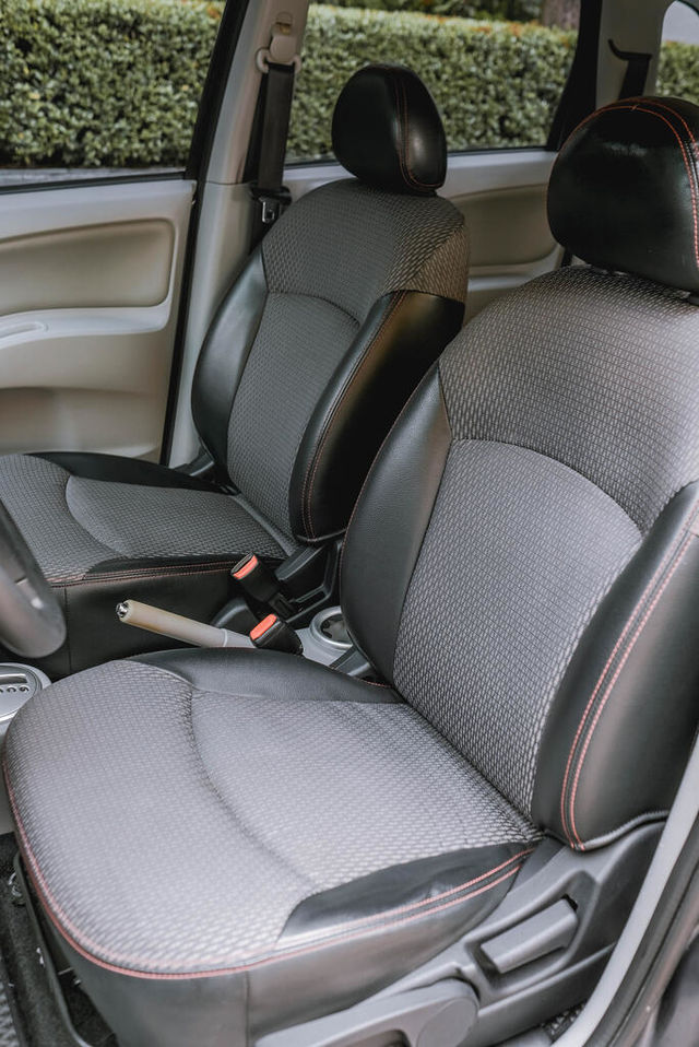 MITSUBISHI三菱 COLT PLUS  第19張相片