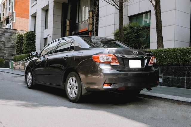 TOYOTA豐田 ALTIS  第5張相片