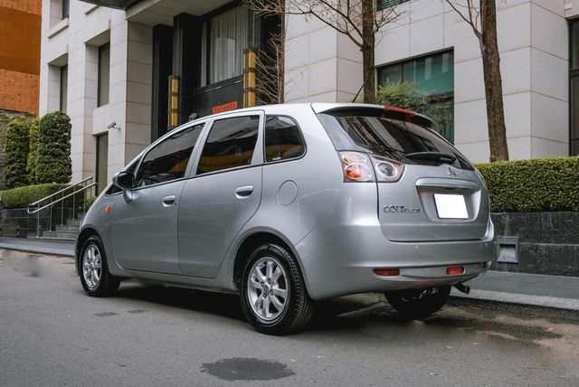 MITSUBISHI三菱 COLT PLUS  第5張相片