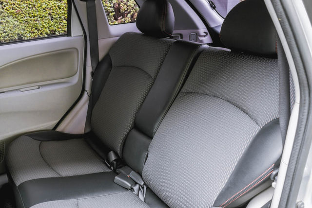 MITSUBISHI三菱 COLT PLUS  第20張相片