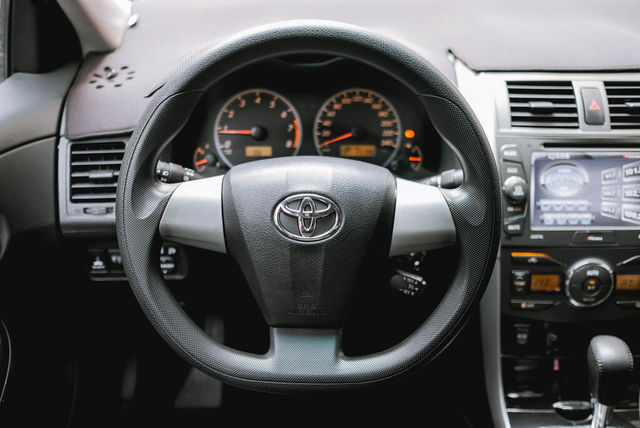 TOYOTA豐田 ALTIS  第12張相片