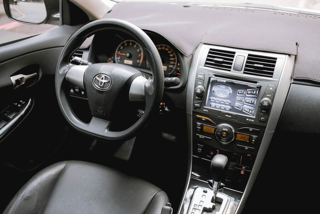 TOYOTA豐田 ALTIS  第14張相片