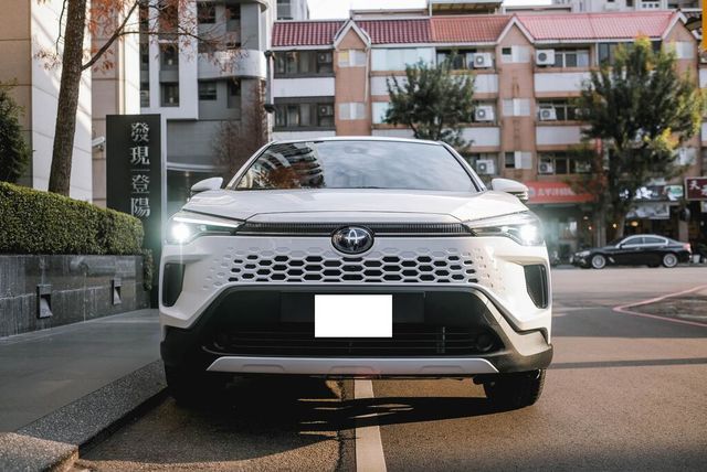 TOYOTA豐田 COROLLA CROSS HYBRID  第2張相片