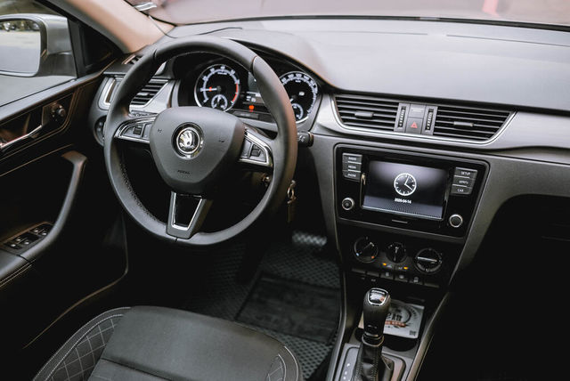 SKODA司科達 RAPID  第14張相片