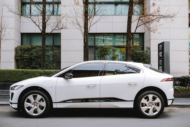 JAGUAR捷豹 I-PACE  第4張相片