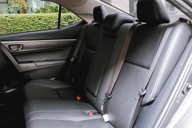 TOYOTA豐田 ALTIS  第20張相片
