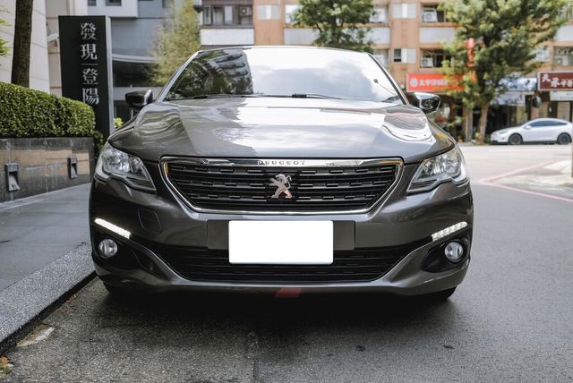 PEUGEOT寶獅 301  第2張相片