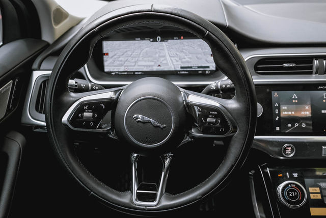 JAGUAR捷豹 I-PACE  第11張相片