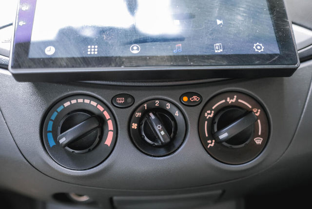 MITSUBISHI三菱 ZINGER  第12張相片