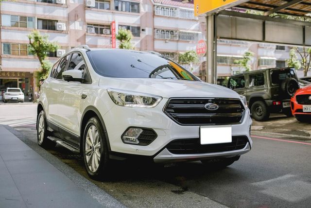 FORD福特 KUGA  第3張相片