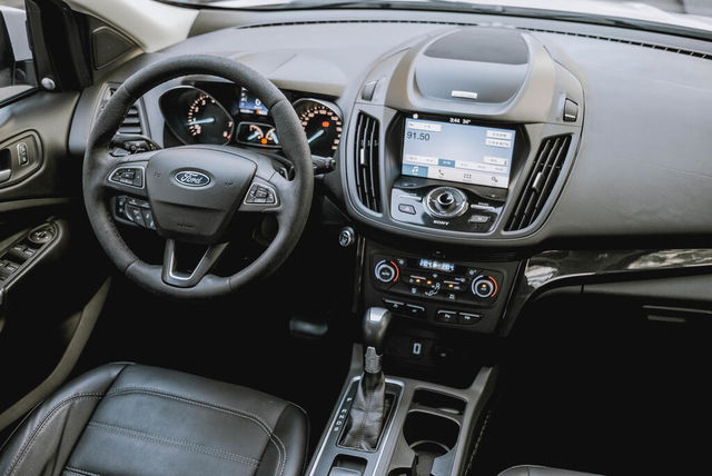 FORD福特 KUGA  第15張相片