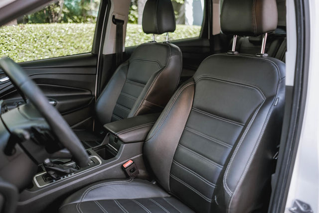 FORD福特 KUGA  第18張相片