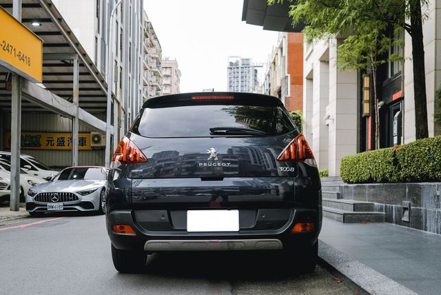 PEUGEOT寶獅 3008  第6張相片