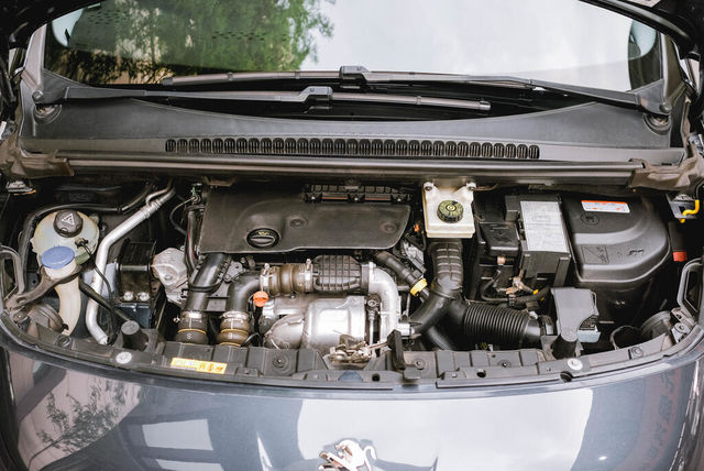 PEUGEOT寶獅 3008  第8張相片