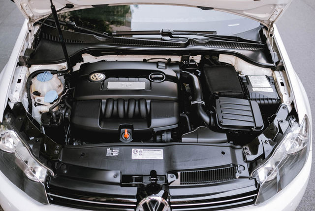 VOLKSWAGEN福斯 GOLF  第9張相片