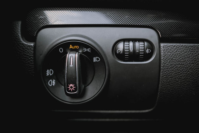 VOLKSWAGEN福斯 GOLF  第16張相片
