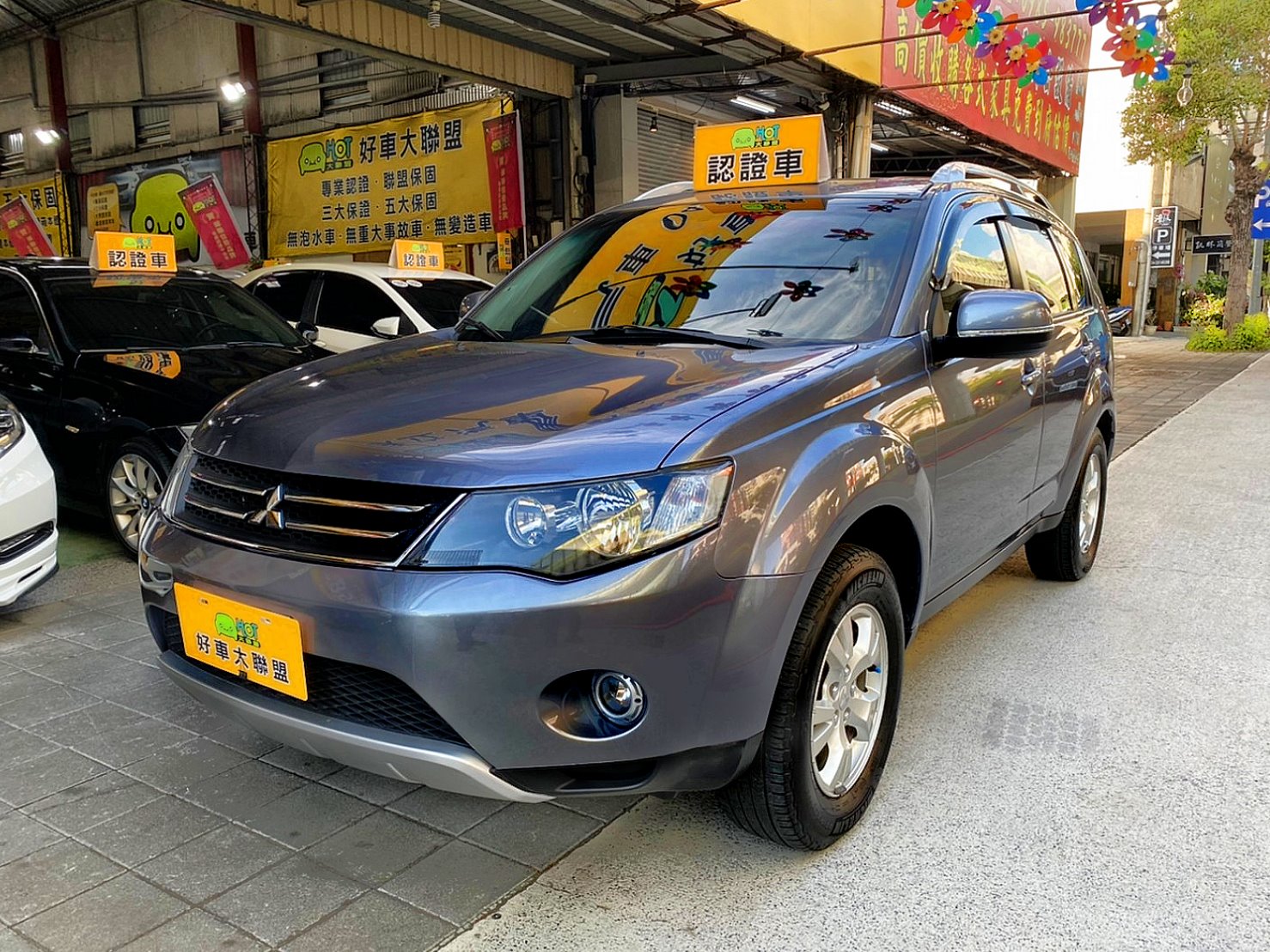 汽車圖片 17張相片中古車 永立汽車 09 Mitsubishi Outlander 2 4l Mitsubishi 三菱 Outlander 台中市 Findcar 找車網