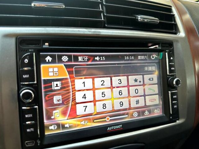 8891嚴選【永立汽車】實車實價  2009 NISSAN日產 LIVINA 7人座超大空間 家用高CP值  第11張相片