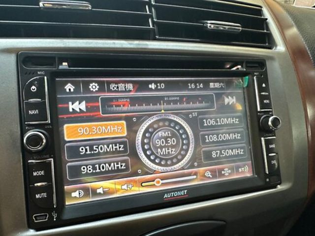 8891嚴選【永立汽車】實車實價  2009 NISSAN日產 LIVINA 7人座超大空間 家用高CP值  第13張相片