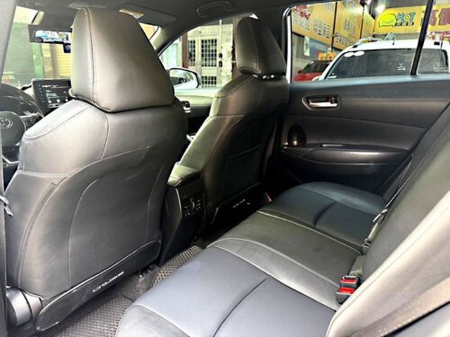 8891嚴選【永立汽車】實車實價 2022 TOYOTA豐田 COROLLA CROSS HYBRID CC油電豪華 原廠保養 原廠保固 一手女用車  第18張相片
