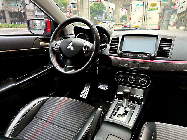 MITSUBISHI三菱 LANCER FORTIS  第9張相片