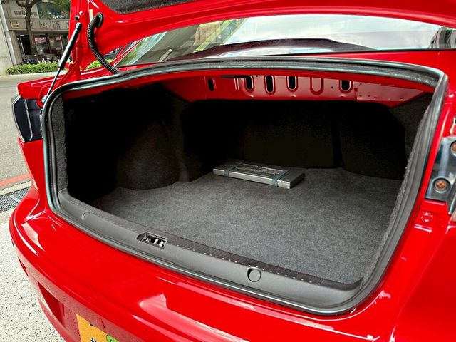 MITSUBISHI三菱 LANCER FORTIS  第19張相片