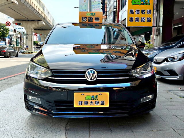 VOLKSWAGEN福斯 TOURAN  第2張相片