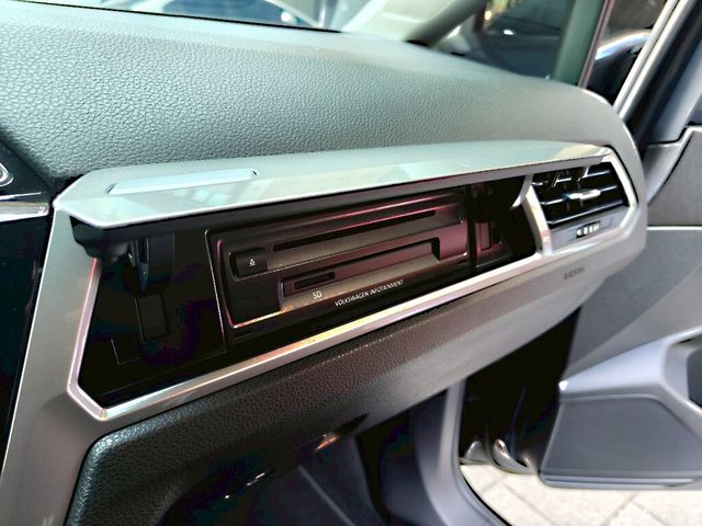 VOLKSWAGEN福斯 TOURAN  第7張相片