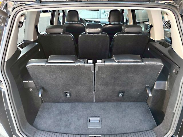 VOLKSWAGEN福斯 TOURAN  第18張相片
