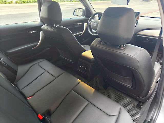 BMW寶馬 118I  第18張相片