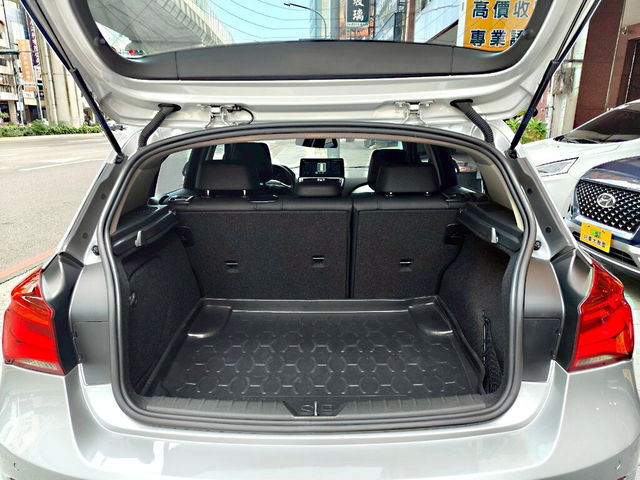 BMW寶馬 118I  第20張相片