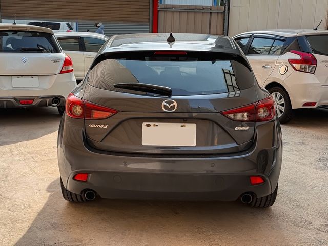 MAZDA馬自達 MAZDA 3  第7張相片