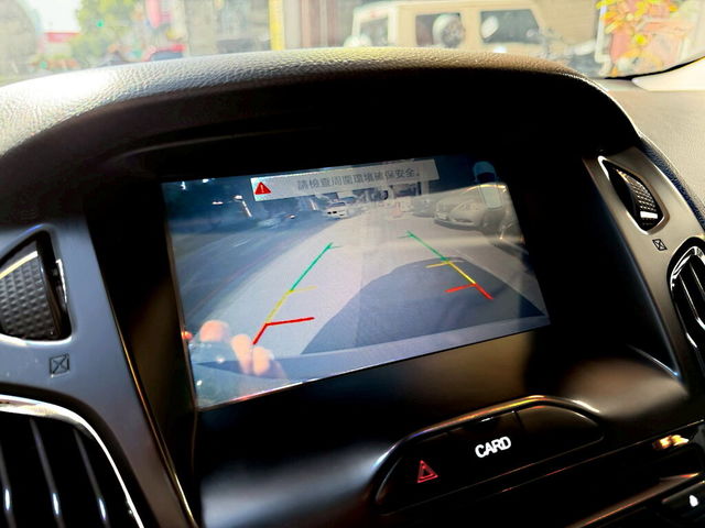 FORD福特 FOCUS  第13張相片