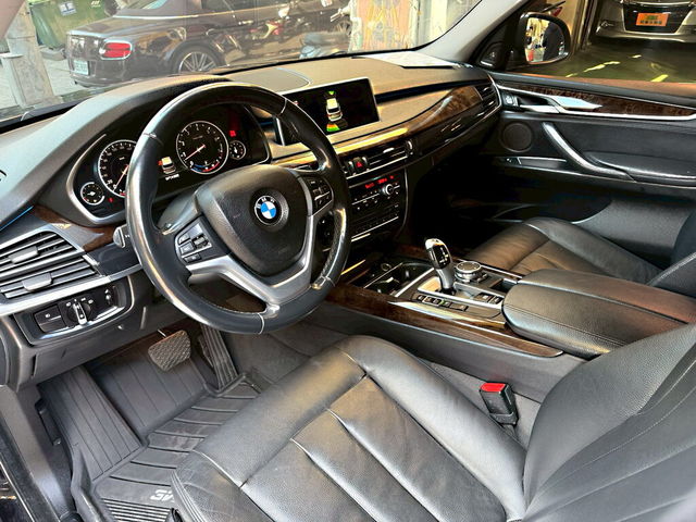 BMW寶馬 X5 XDRIVE35I  第8張相片