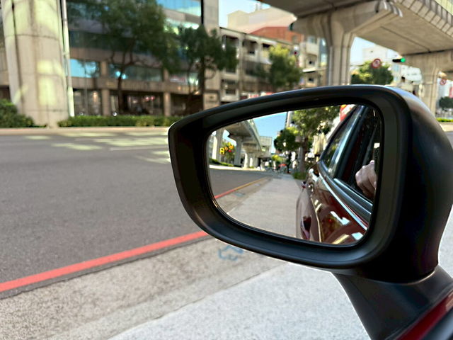 MAZDA馬自達 MAZDA 2  第6張相片