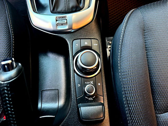 MAZDA馬自達 MAZDA 2  第16張相片