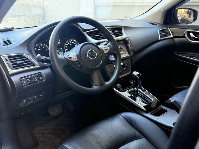 NISSAN日產 SENTRA  第4張相片