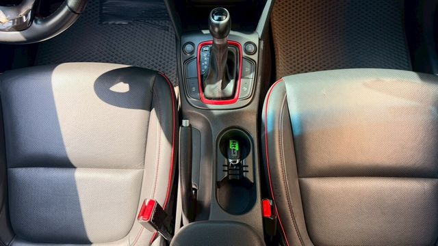 HYUNDAI現代 KONA  第16張相片
