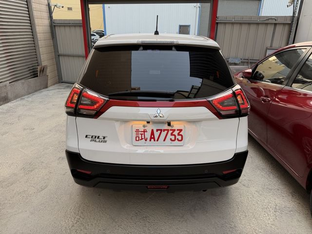 MITSUBISHI三菱 COLT PLUS  第4張相片