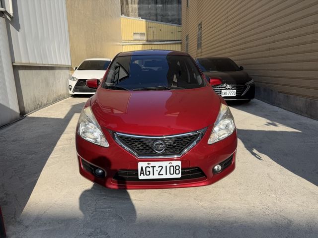 NISSAN日產 TIIDA  第2張相片