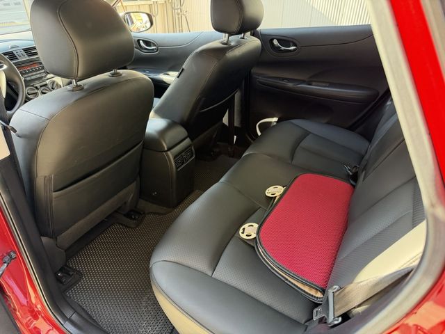 NISSAN日產 TIIDA  第6張相片