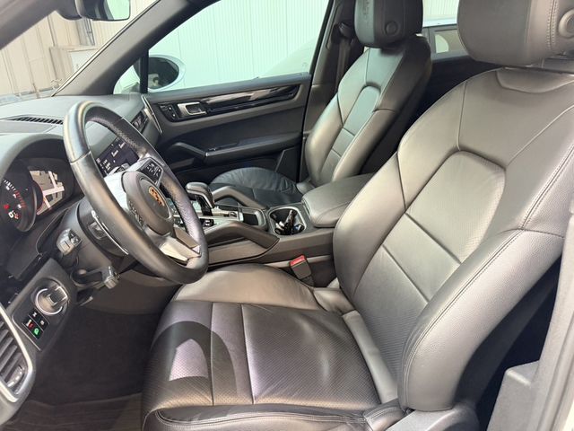 PORSCHE保時捷 CAYENNE  第7張相片