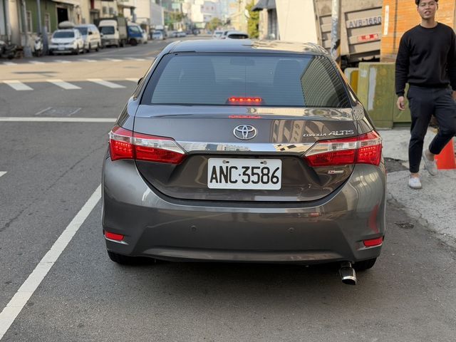TOYOTA豐田 ALTIS  第4張相片
