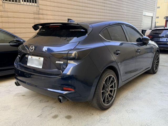 MAZDA馬自達 MAZDA 3  第4張相片