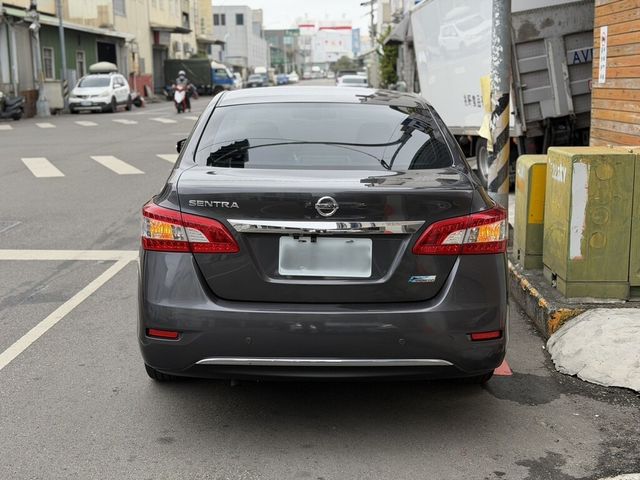 NISSAN日產 SENTRA  第3張相片