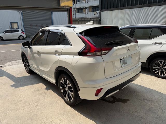 MITSUBISHI三菱 ECLIPSE  第2張相片