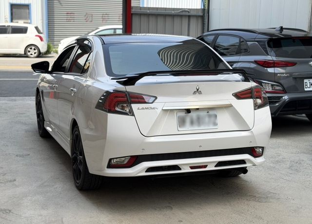 MITSUBISHI三菱 GRAND LANCER  第2張相片