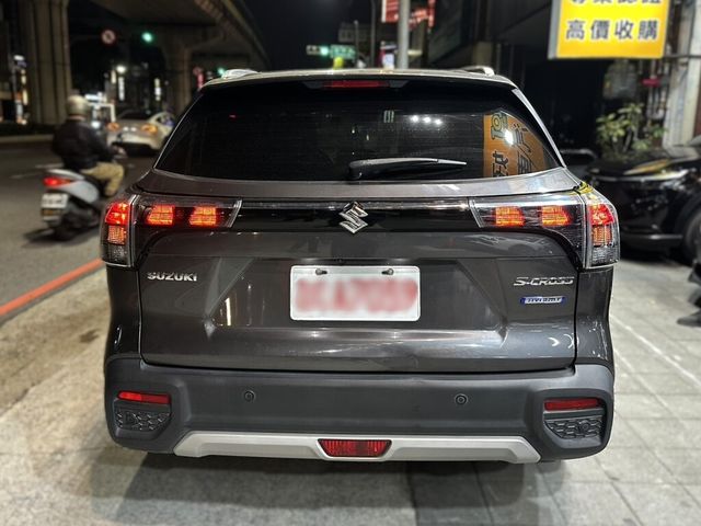 SUZUKI鈴木 SX4  第4張相片