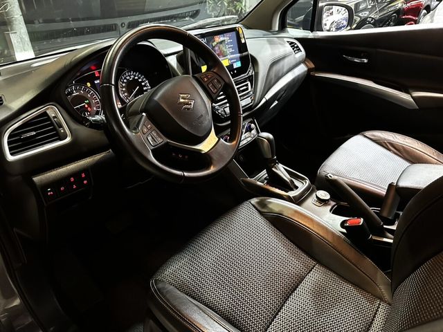 SUZUKI鈴木 SX4  第6張相片